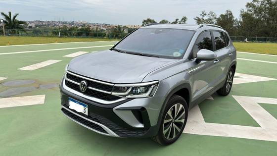 VOLKSWAGEN TAOS 1.4 250 TSI TOTAL FLEX HIGHLINE AUTOMÁTICO